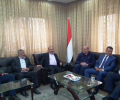 الرئيس علي ناصر يلتقي فصائل المقاومة الفلسطينية بدمشق في إطار المساعي التي يبذلها لإيقاف الحرب على اليمن