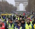 فرنسا.. محتجو السترات الصفراء يواصلون التظاهر