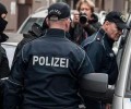 السلطات الألمانية تحقق مع 64 عاملاً في قواتها المسلحة بتهمة التطرف