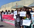 وقفة احتجاجية شعبية أمام سفارة روسيا بصنعاء للمطالبة بالتدخل الفوري لوقف العدوان السعودي ورفع الحصار