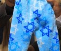 #صنعاء:ضبط ملابس عليها العلم الإسرائيلي 